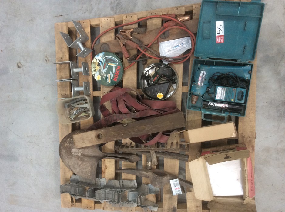 Set of 2 10ft Cow Design Wrought Iron Style Gates (Unused)