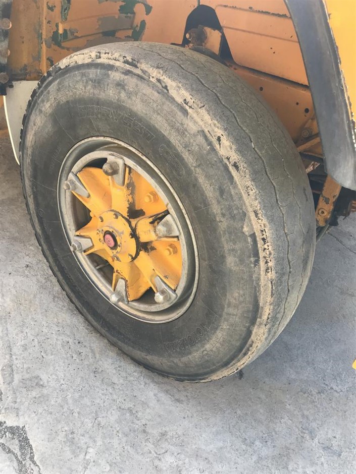 <B>Racking Unit (Commercial Kitchen)</B>