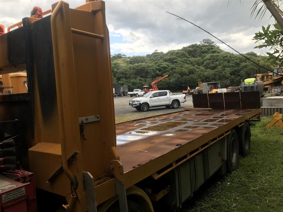 BOSE QuietComfort® SC Headphones Black NB: Minor Use