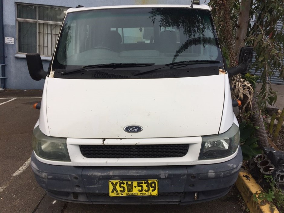 Waterproof  Watch Barrel Shaped Transparent Quartz Watch Popular