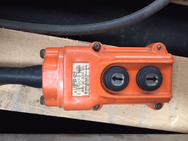 1966 Australian Round Silver 50 Cent Coin Capsule - 80% Silver