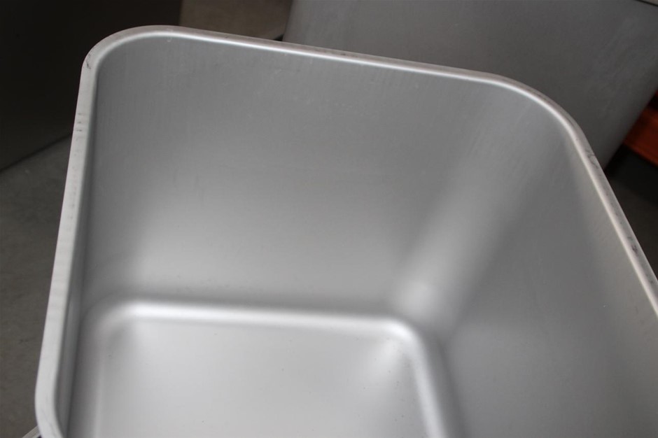 18K White Gold-Filled Chain Necklace with Simulated Diamonds - 55.8cm