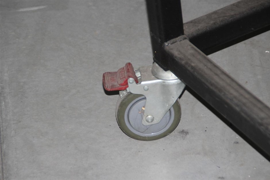 18K White Gold -Filled Clustered Chain Necklace Simulated Diamonds - 60.9cm