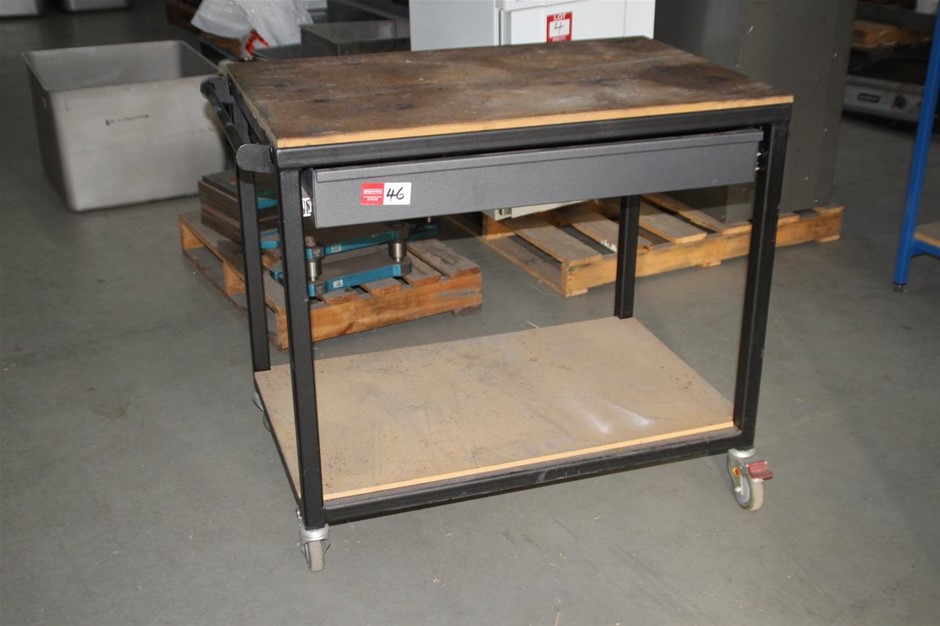 18K White Gold-Filled Chain Necklace with Simulated Diamonds - 55.8cm