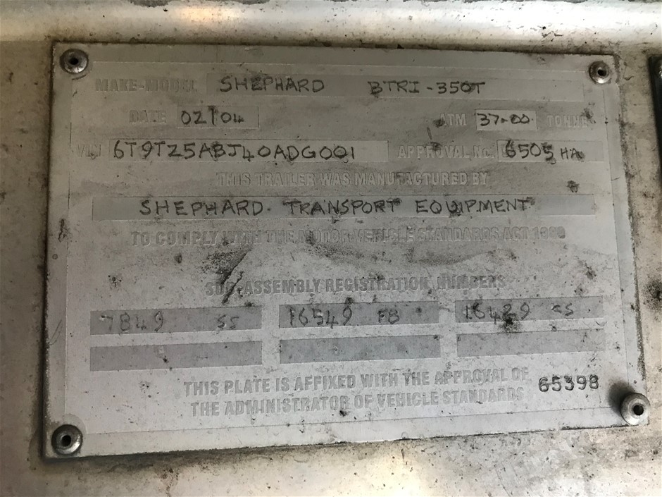 RUSSELL HOBBS Rapid Steam Iron,  280ml Tank, White, Model No.: RHC902. NB: