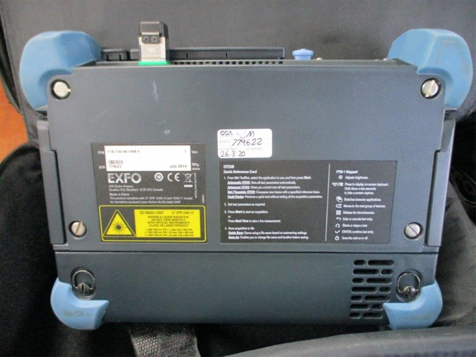 PHILIPS Oscillating Tower Fan 5000 Series, 105 cm, Dark Grey, Model CX5535/