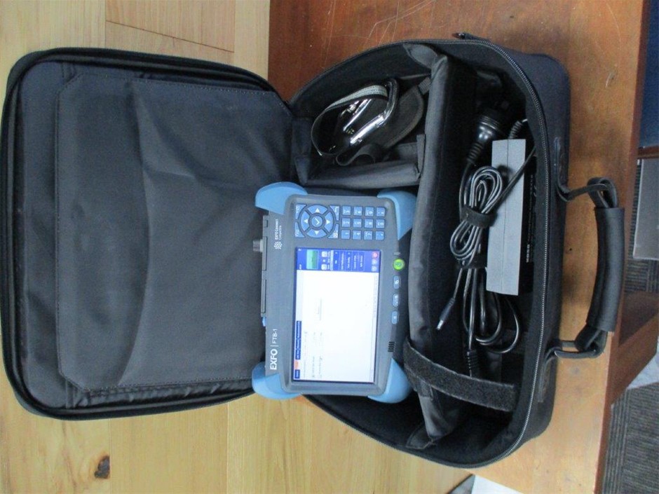 Box of 32pc U BY KOTEX Overnight Ultrathins Pads Long w/ Wings.