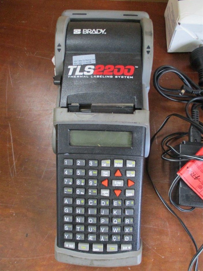 3 x NEUTROGENA 5pk Hydro Boost Hyaluronic Acid Face Masks.