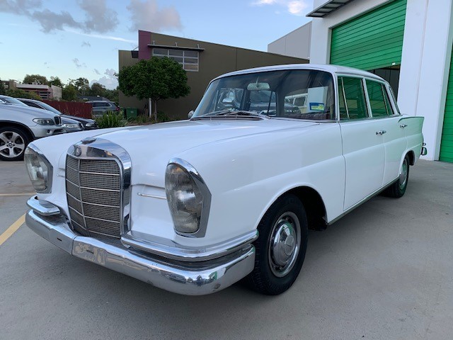 <p>Refinery Plant Railing</p>