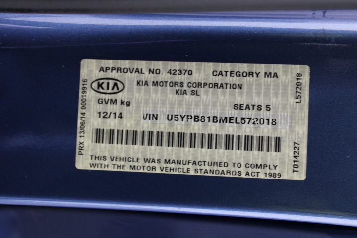 Bradman 5 Dollar Bi Metal Coin on Card of Issue 1996 Issued by RAM