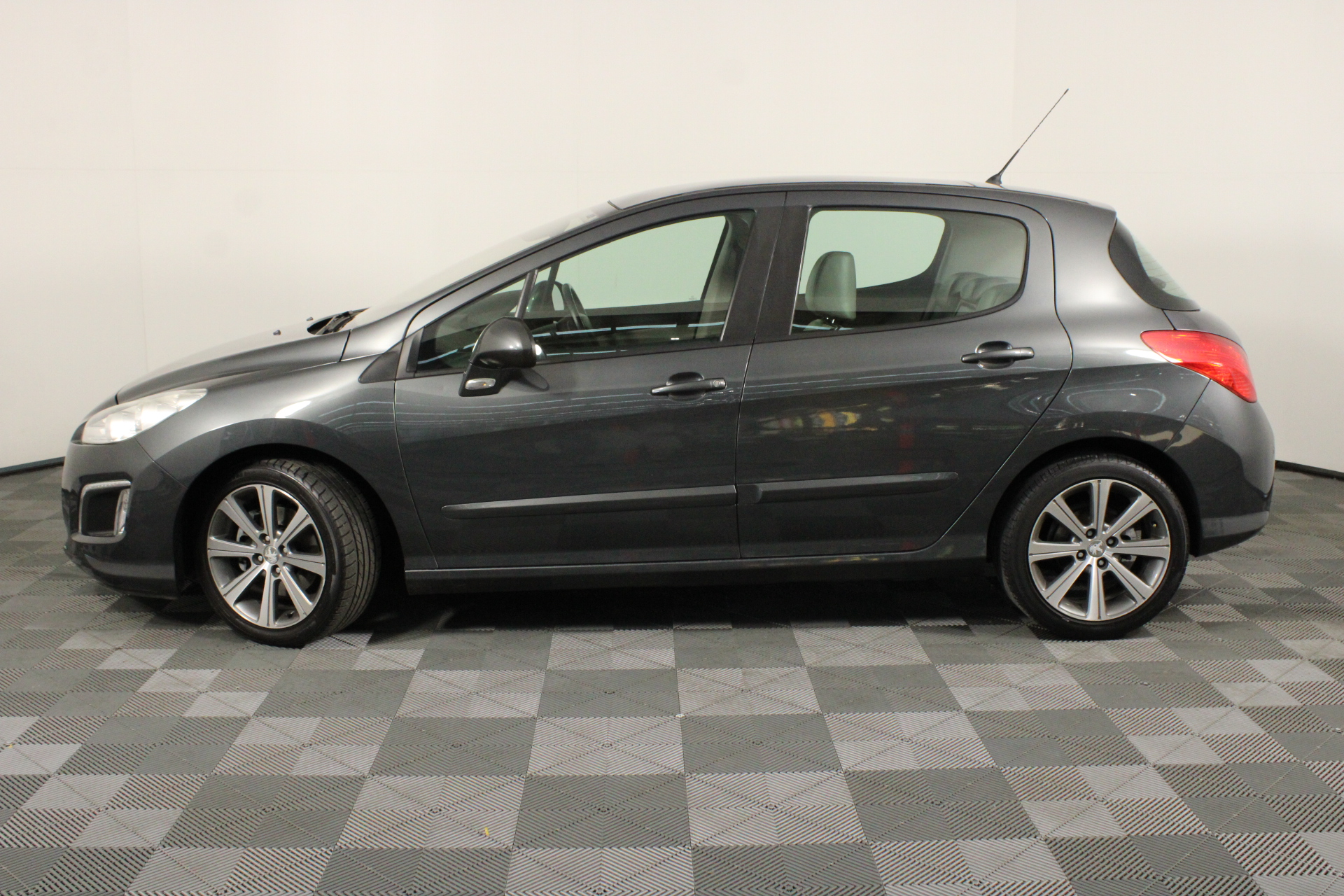 Silver Bullion 999.5 Fine Grade 5g Investor Quality Ingot Bar Hand Poured