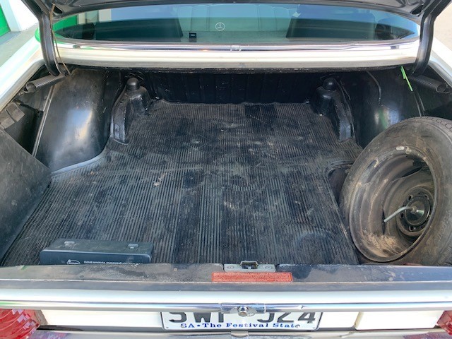 1966 Australia First & Last Queen Elizabeth Silver Round Fifty Cents