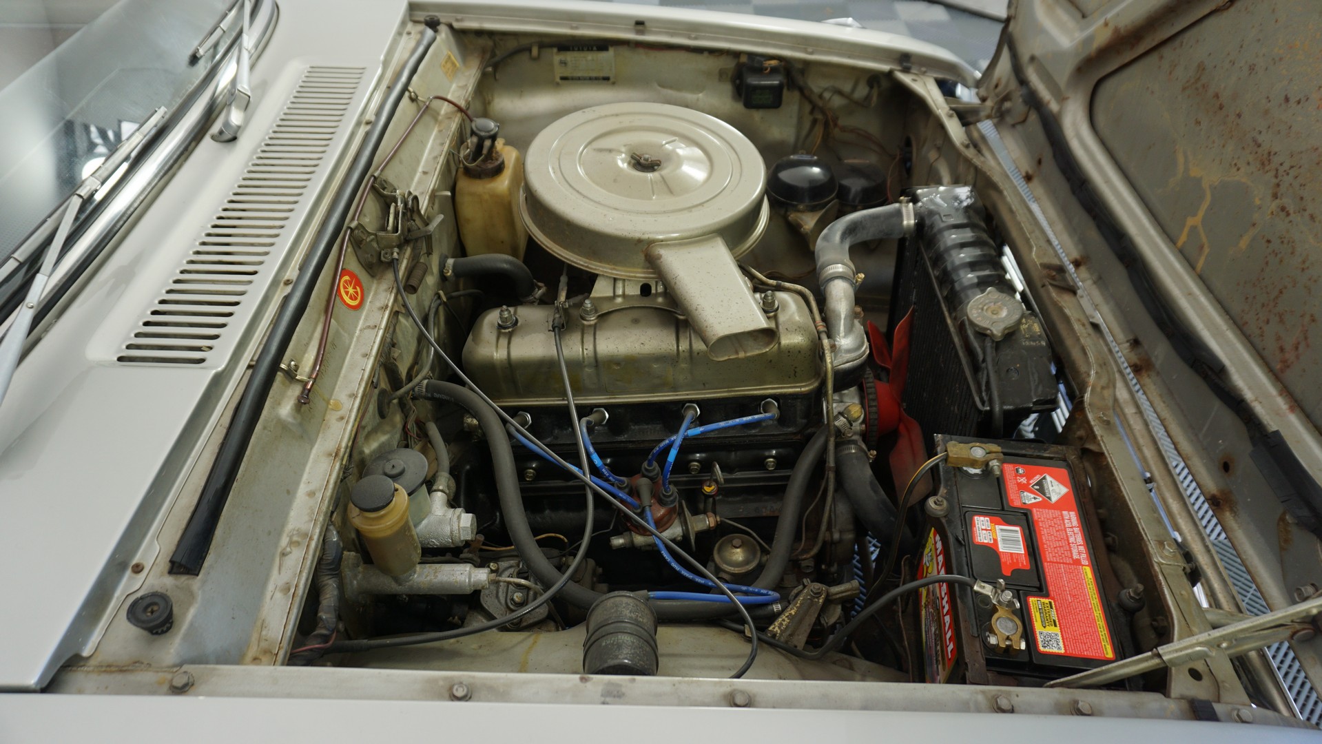 2023 $2 Matilda Light Green Coloured two dollar FIFA Soccer Coin Queen New