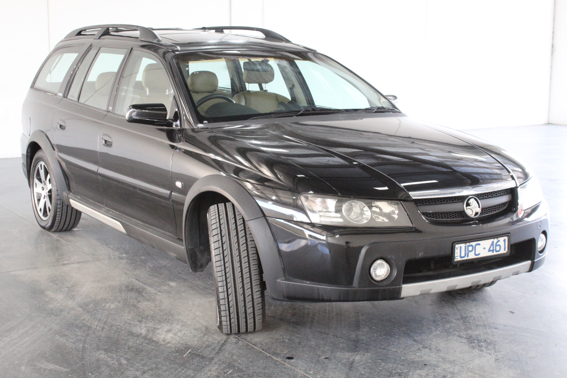 Scottsdale Gold 1/100oz 9999 Goldx 2, 1g Silver Bars x 2, 1g mint bar x 2