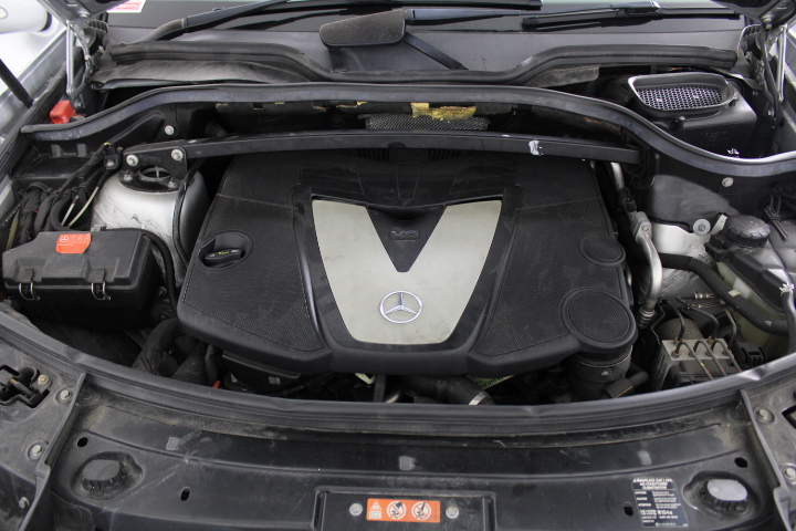 By The Vineyard Mixed Pack Pinot Grigio & Cab Merlot (12x 750mL). SEA.