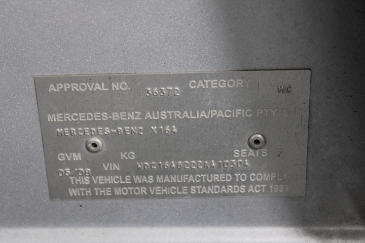 By The Vineyard Mixed Pack Pinot Grigio & Chardonnay (12x 750mL). SEA.