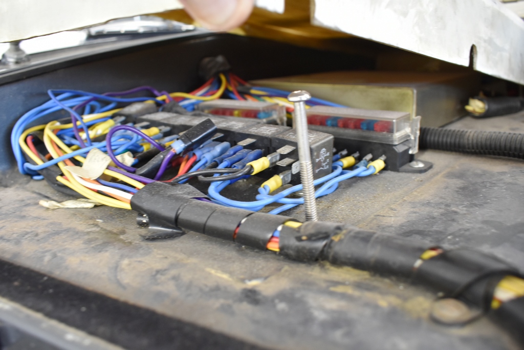 Wolf Blass Red Label Tawny NV (6x 750mL).