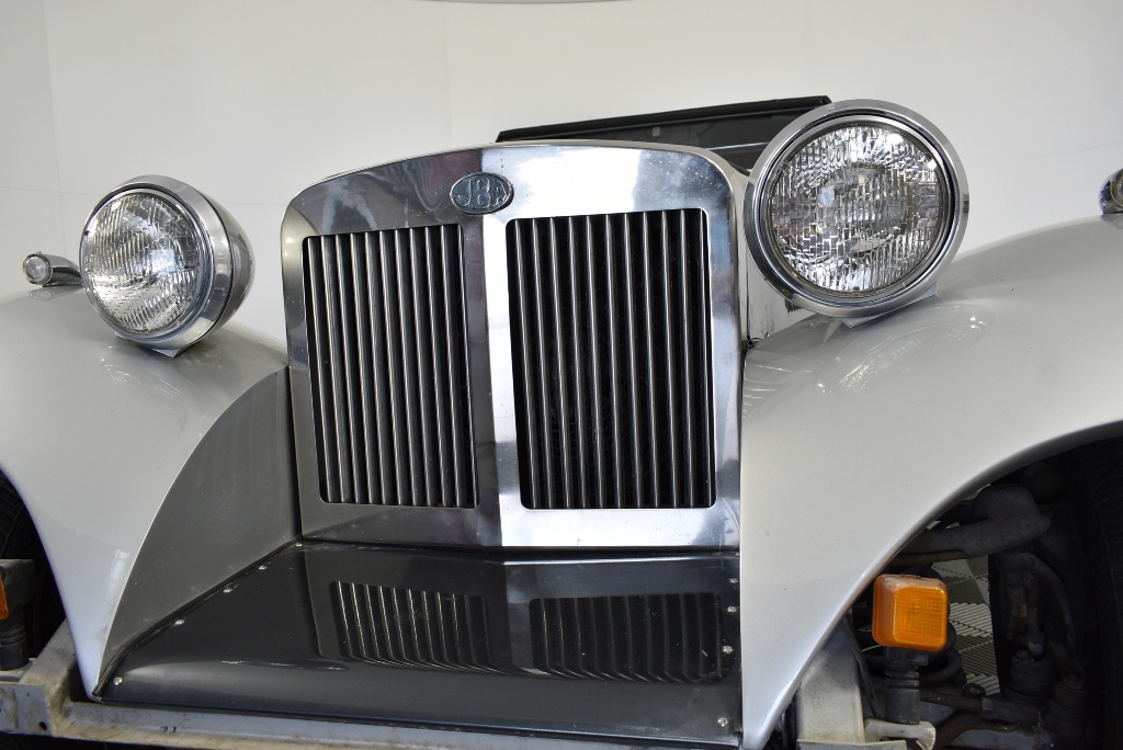 Wolf Blass Yellow Label Merlot (6x 750mL).