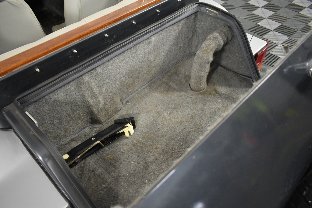 Casella Limited Release Cleanskin Cabernet Sauvignon 2013 (12x 750mL) SA