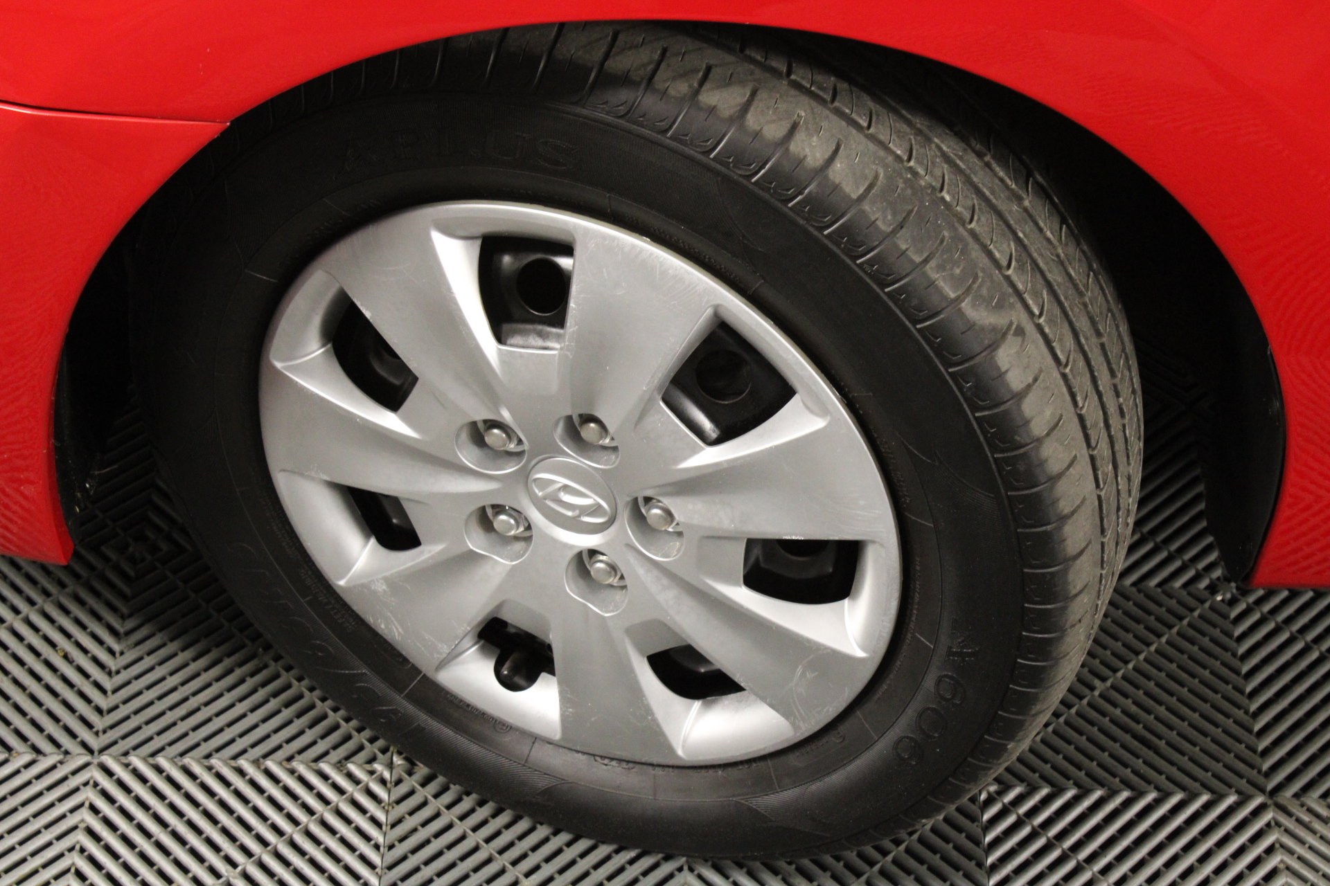 Roberts Estate Pinot Grigio 2024 (12x 750mL) SEA