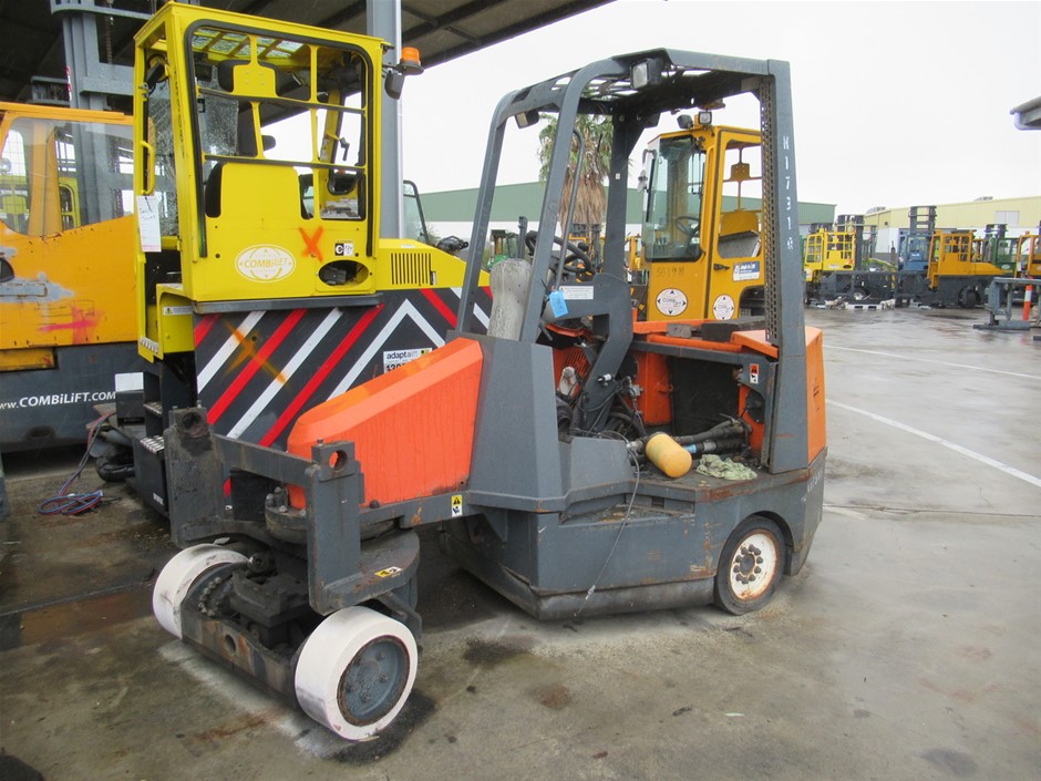 8-9mm Black Potato Pearl with Blister Pearl Necklace