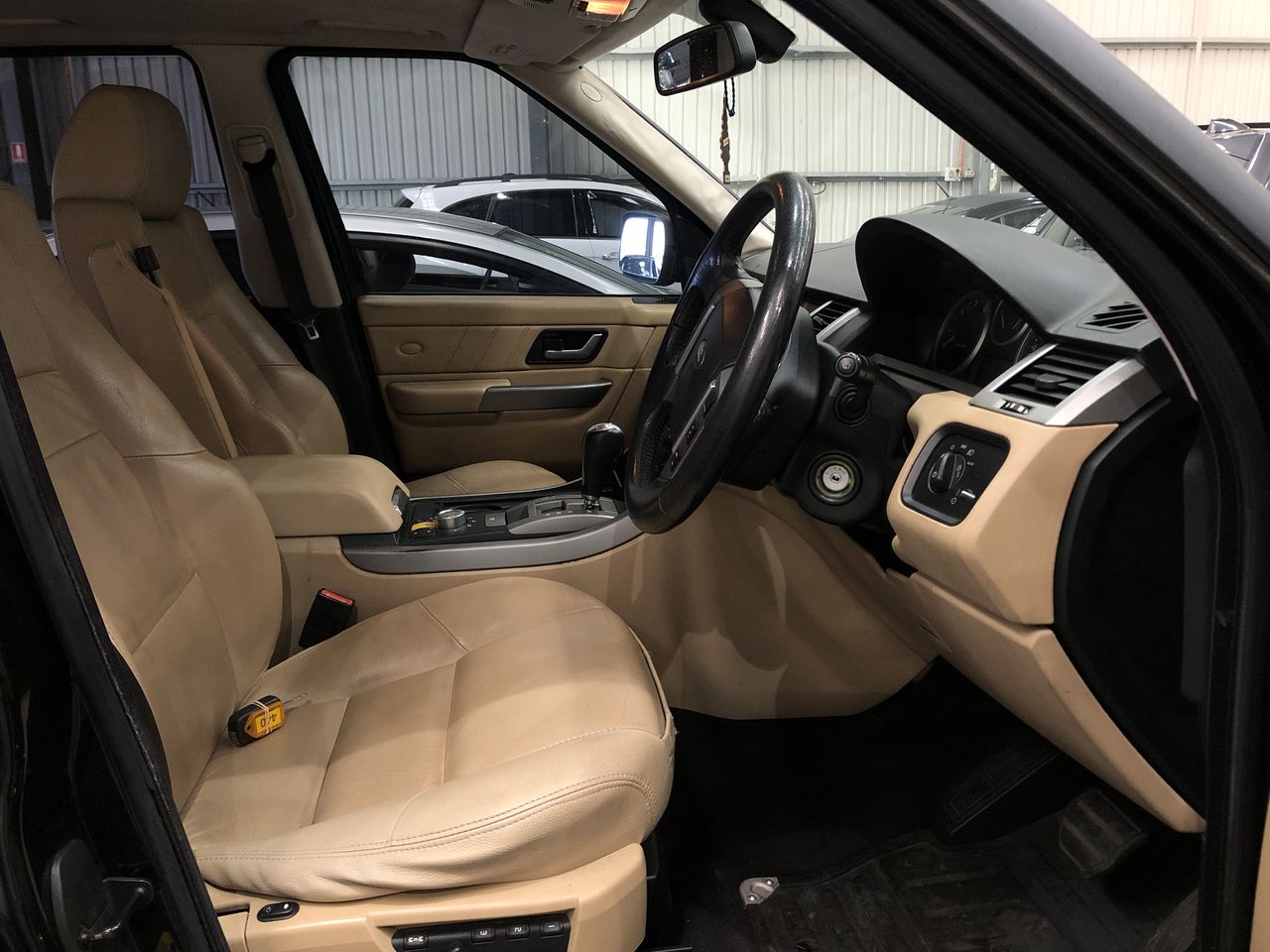 6-7mm Black Pearl & Rhinestone Real Platinum Plated Bracelet