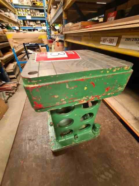 7-8mm White Pearl & White Baroque Pearl Glam Pendant.