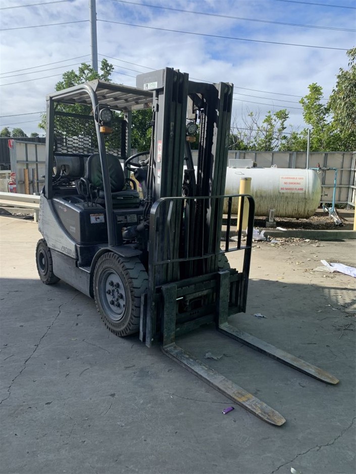 7-8mm & Blister Pearl with Gold Trimming Beaded Necklace