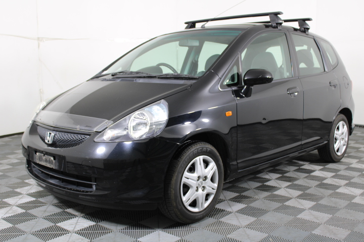 Jules Roy Chardonnay 2023 (6x 750mL), France.