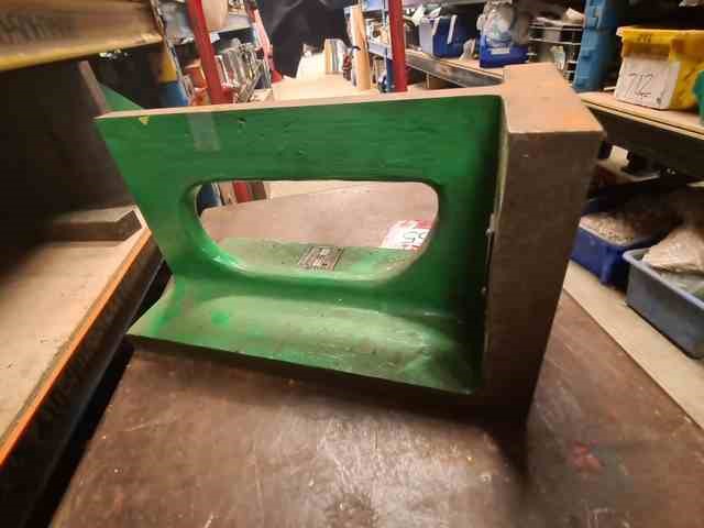 2 Monkeys Chardonnay 2025 (12x 750mL) SEA