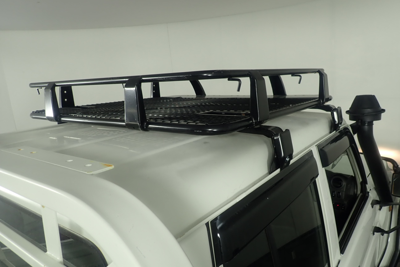 Wolf Blass Red Label Tawny NV (6x 750mL).