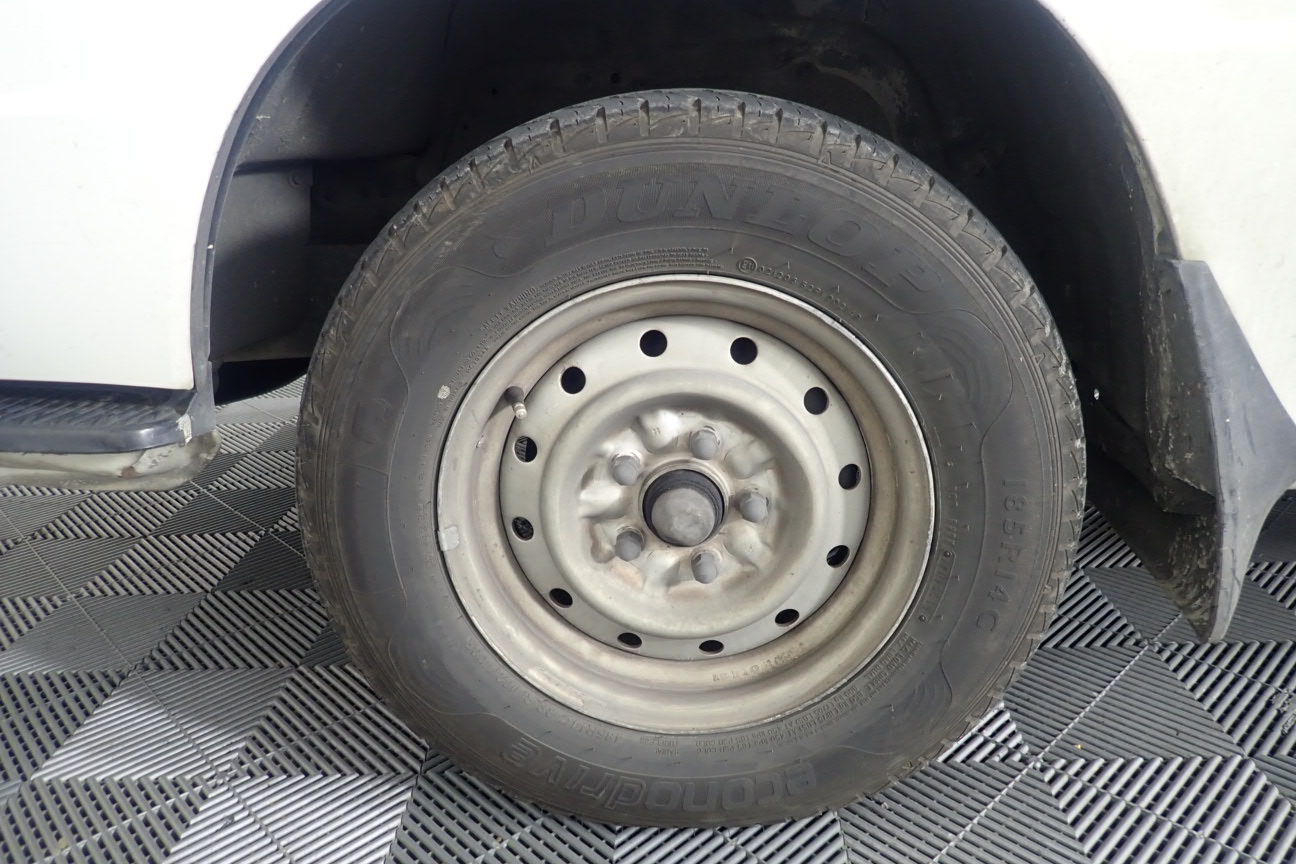 Roberts Estate Shiraz 2023 (12x 750mL) SEA