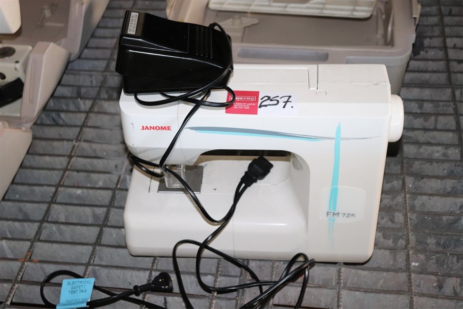 Casella Limited Release Cleanskin Cabernet Sauvignon 2012 (12x 750mL) SA