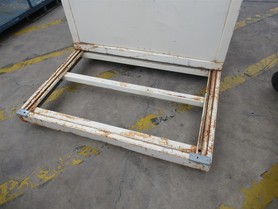 2 Monkeys Semillon Sauvignon Blanc 2025 (12x 750mL) SEA