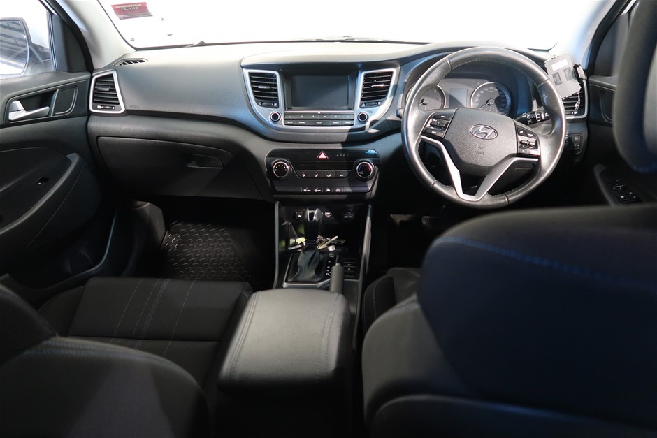 Yellowglen Yellow Sparkling NV (4 Cluster Pack) (24x 200mL).