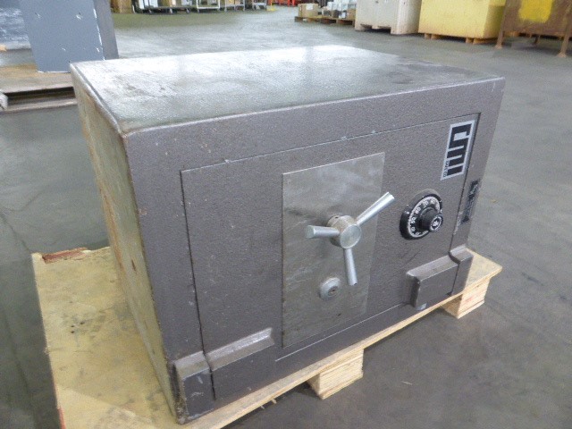 18K Gold-Filled 4MM Tennis Necklace with Simulated Diamonds - 60.9cm