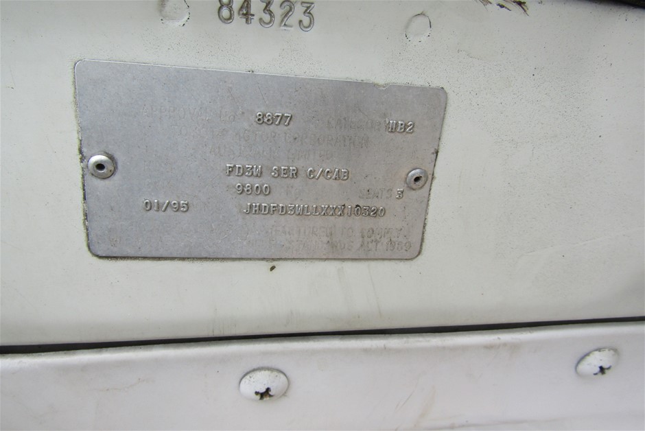 18K Gold-Filled Single-Row Ring, Simulated Diamonds, Size 10