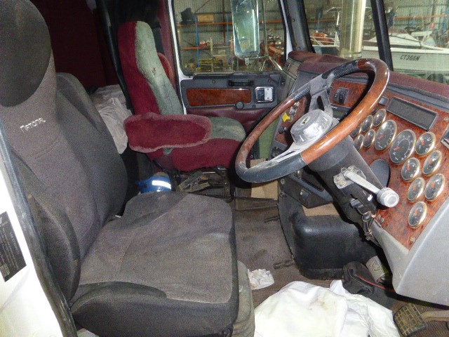 Wolf Blass Yellow Label Merlot (6x 750mL).