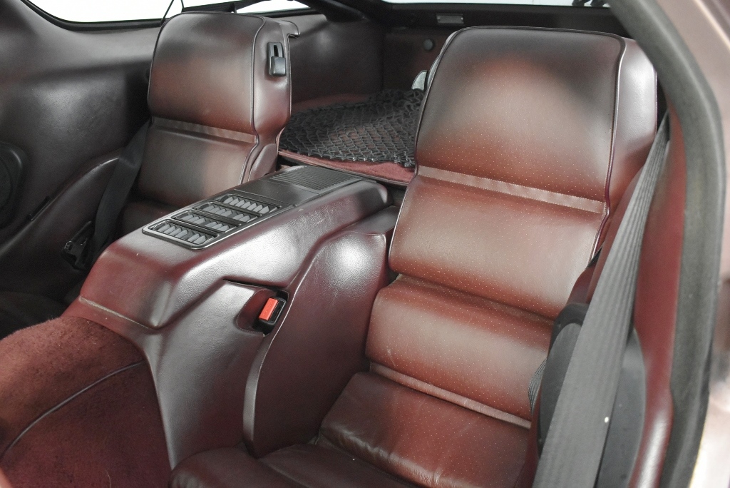 St Huberts The Stag Pinot Grigio (6x 750mL).