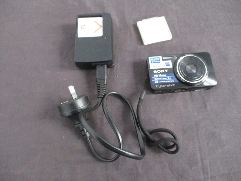 Fishbone Black Chardonnay 2025 (6x 750mL), Margaret River.