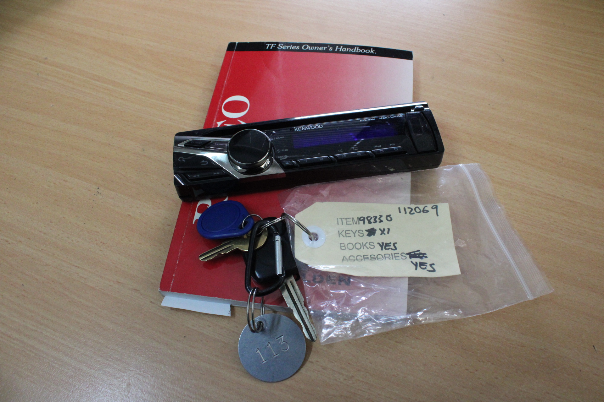 DeWALT 18V Lithium Ion  Slide Battery 2.0Ah.