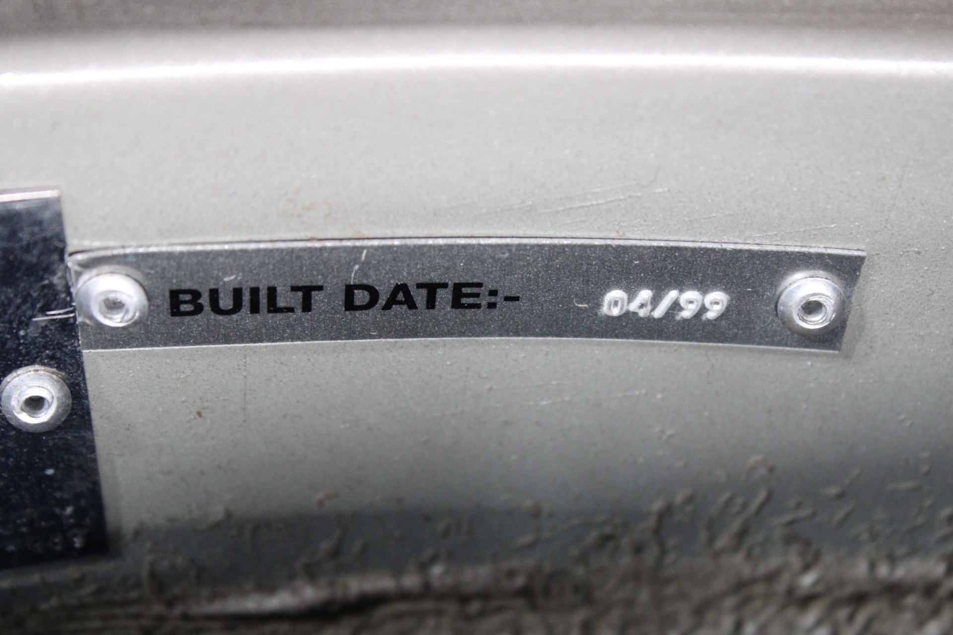 3 Packs of 5 x VOREL Sanding Belts, 75x533 mm, P60.