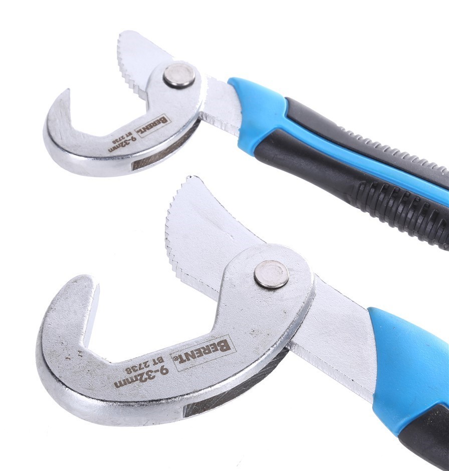 Qty of 4 11R22.5 Truck / Trailer Tyres(Unused)