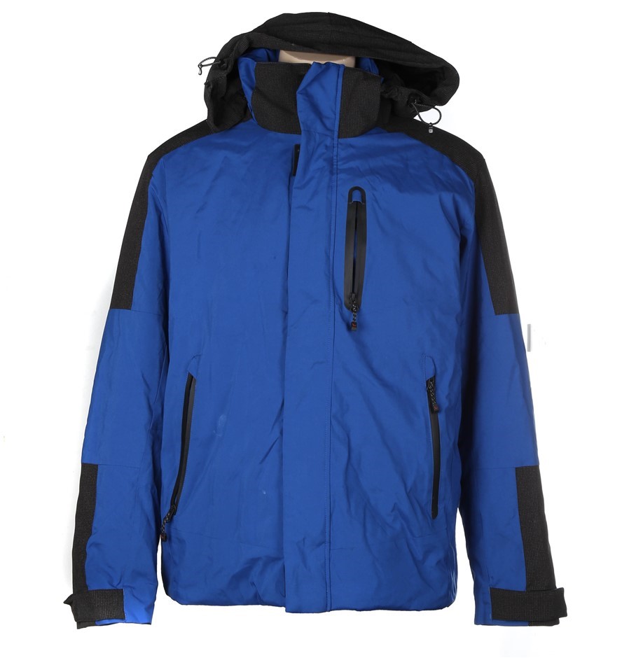 4 x Assorted Gaming Accessories. 1 x PLAYSTATION DualSense Wireless Control