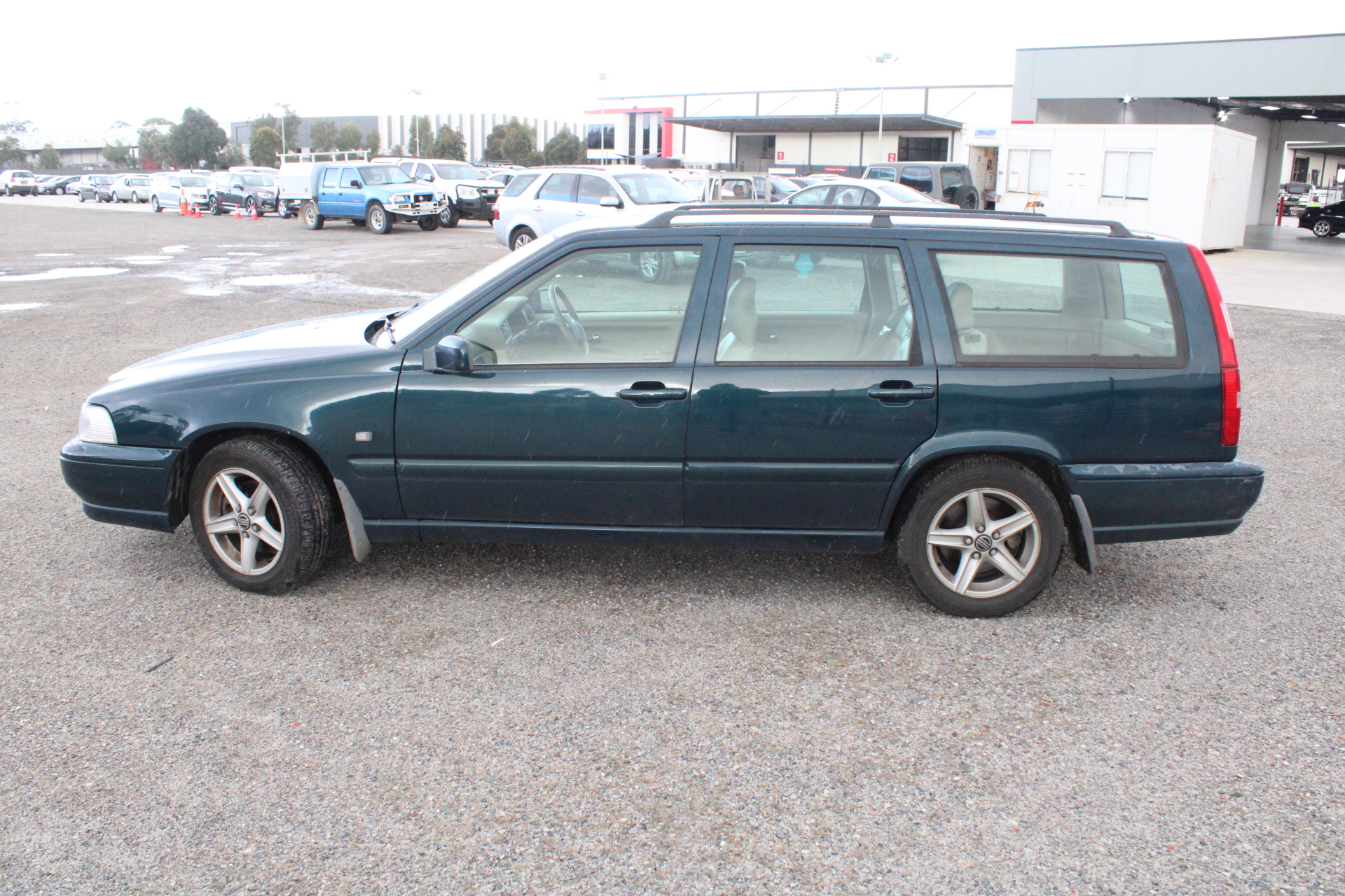 0.20 TCW yellow round various diamonds