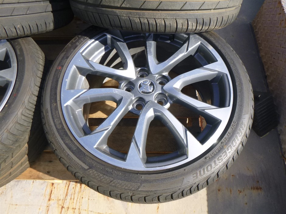 1/100oz Scottsdale Mint Gold Bar