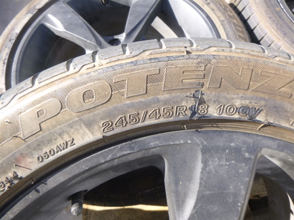 1/100oz Scottsdale Mint Gold Bar & 1 gram germania bar x 4