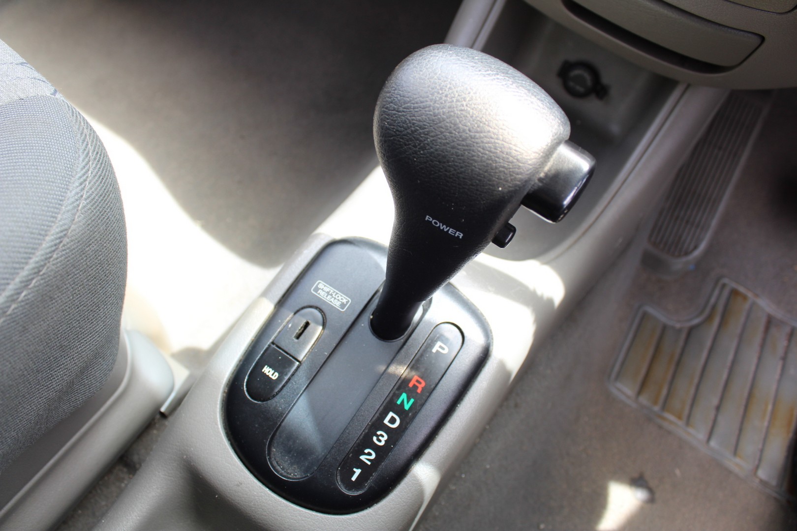 0.20 TCW yellow round various diamonds