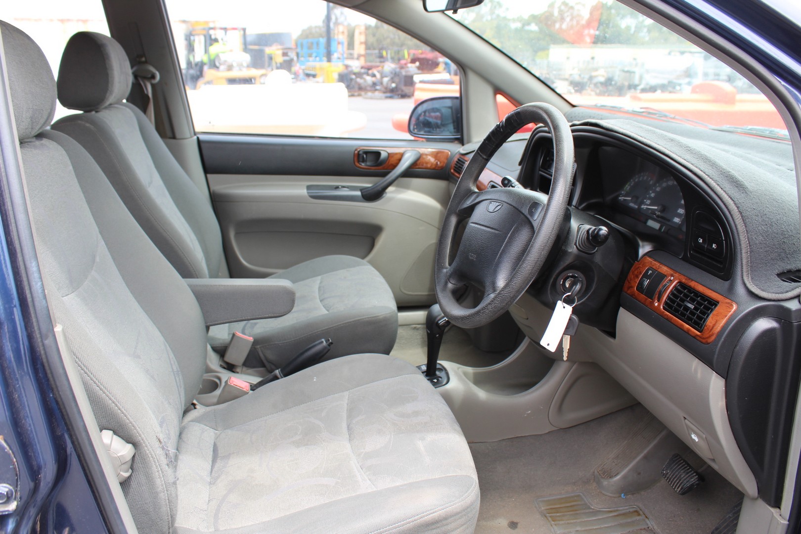 500G Mixed Rough Raw Crystal Gemstone Chunks Natural Raw Minerals Bulk