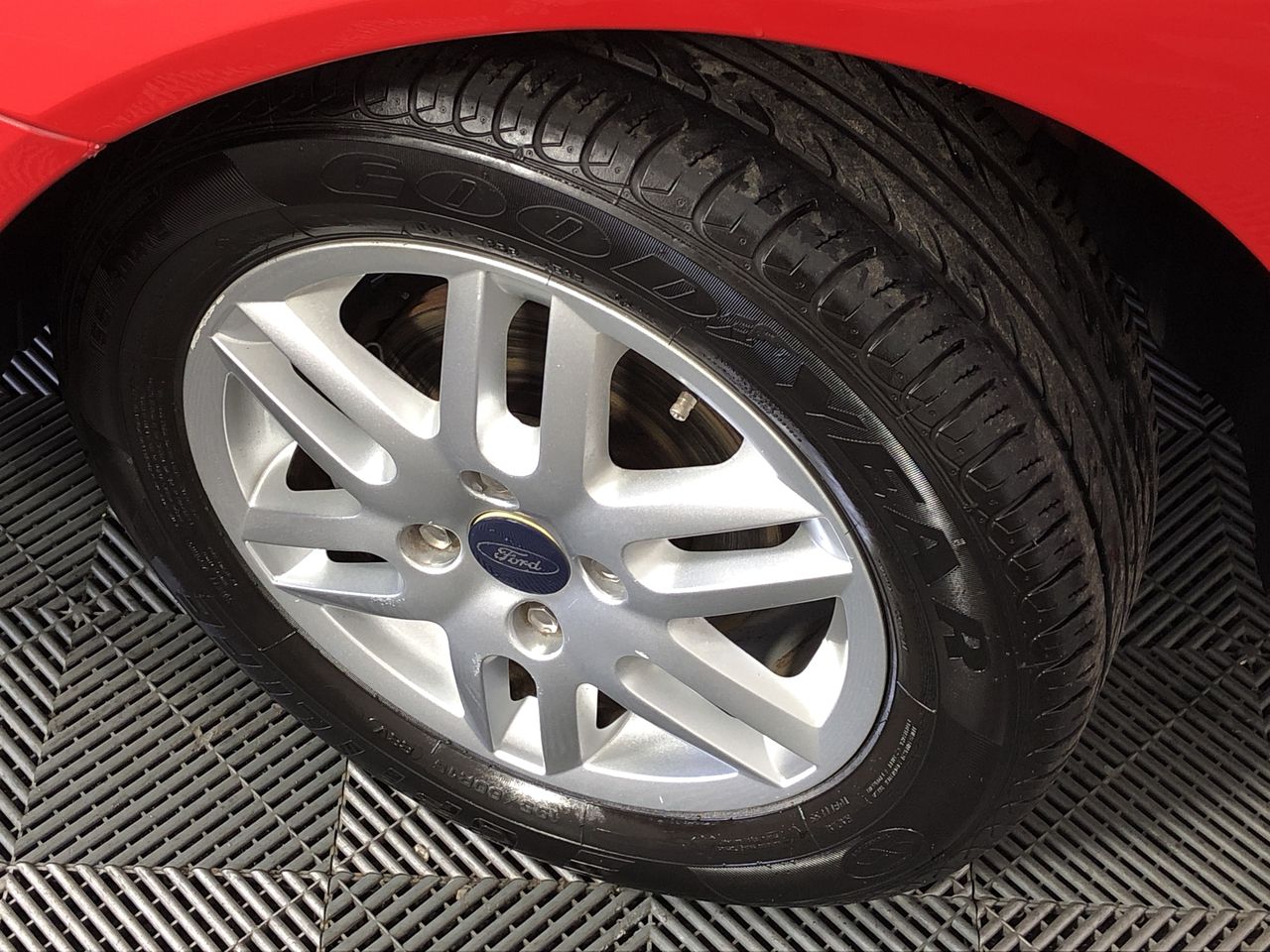 1966 Australian Round Silver 50 Cent Coin Capsule - 80% Silver